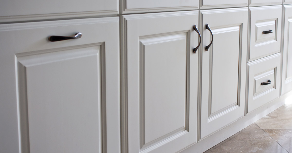 What’s the difference between Melamine and Thermofoil Cabinetry?